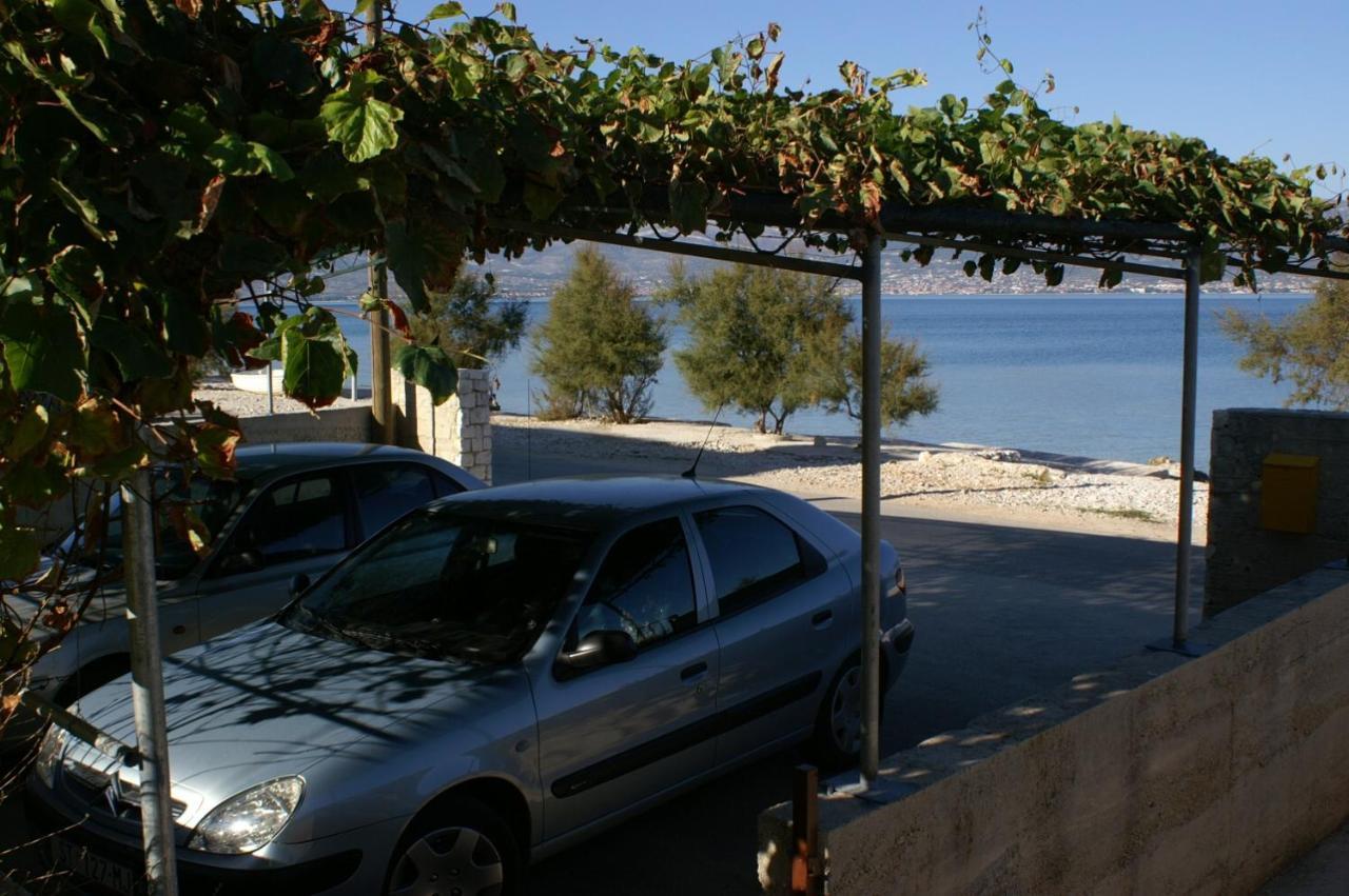 Apartments By The Sea Slatine, Ciovo - 1128 Ngoại thất bức ảnh